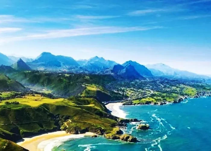 El Cuadro De Llanes